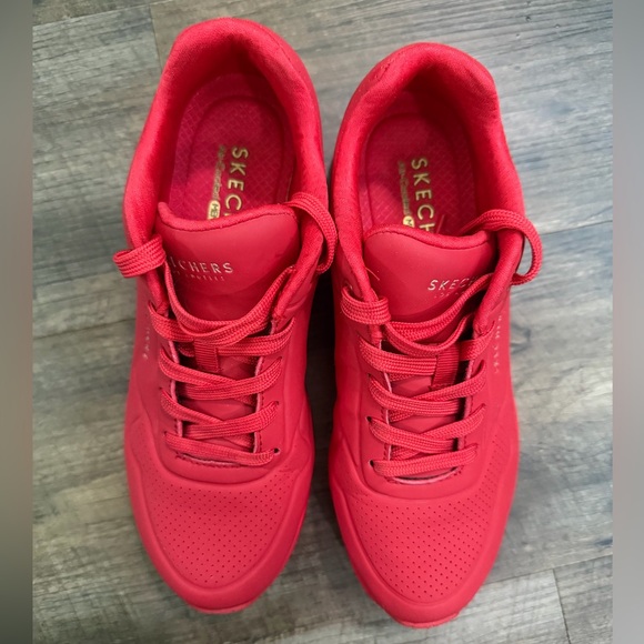 Skechers Women's Bold Red Sneakers - Picture 4 of 7